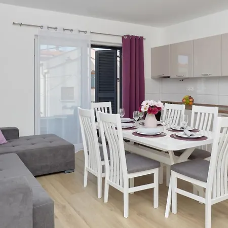 Apartman Nika *