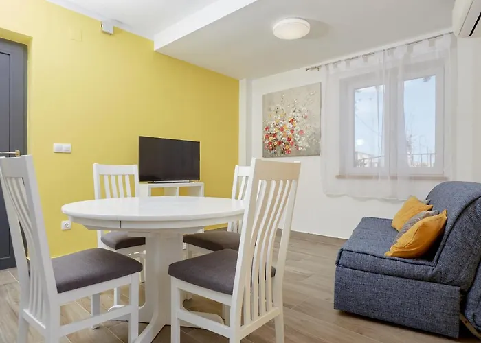 Appartement Nika Turanj